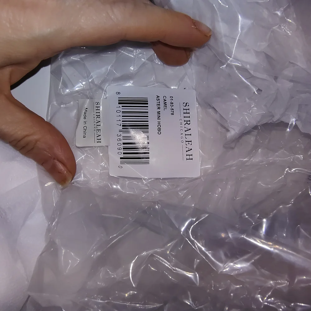 Shiraleah Chicago Aster Mini Hobo Bag Camel Quilted Vegan Leather NWT - Picture 3 of 3